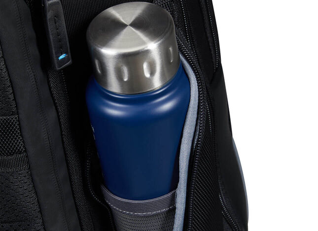 Poche latérale pratique