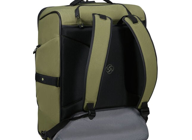 Avec bretelles de sac à dos