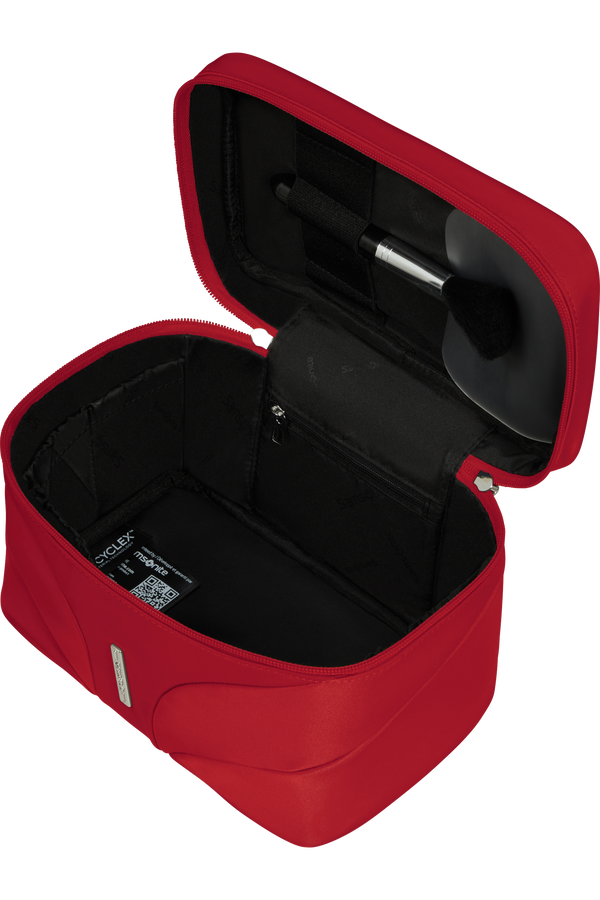 Samsonite Attrix Toilet Kit Beauty Case  Rouge Samsonite Attrix Toilet Kit Beauty Case  Rouge