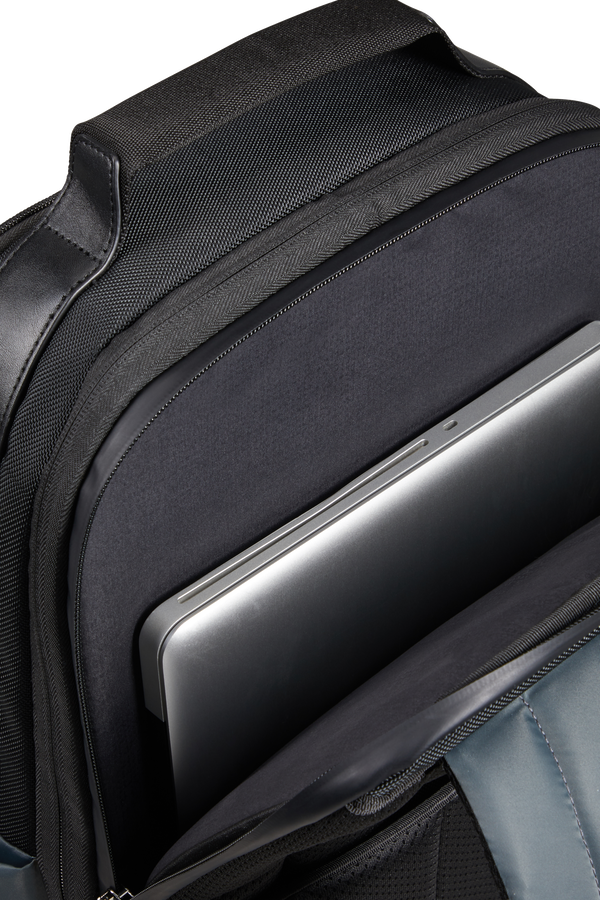 Samsonite Openroad 2.0 Laptop Backpack + Clothes Compartment 17.3'  Ash Grey Samsonite Openroad 2.0 Laptop Backpack + Clothes Compartment 17.3'  Ash Grey