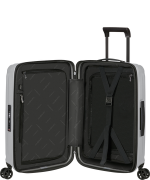 Nuon Valise à 4 roues extensible 55cm 55 x 40 x 20/23 cm | 2.5 kg Nuon Valise à 4 roues extensible 55cm 55 x 40 x 20/23 cm | 2.5 kg