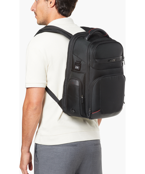 Pro-DLX 6 Sac à dos 17.3" 46 x 32 x 18/24 cm | 1.5 kg Pro-DLX 6 Sac à dos 17.3" 46 x 32 x 18/24 cm | 1.5 kg