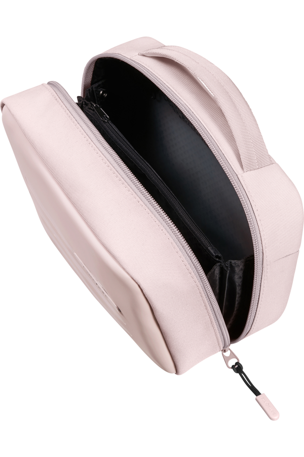 Samsonite Stackd Toilet Kit Weekender  Rose Samsonite Stackd Toilet Kit Weekender  Rose